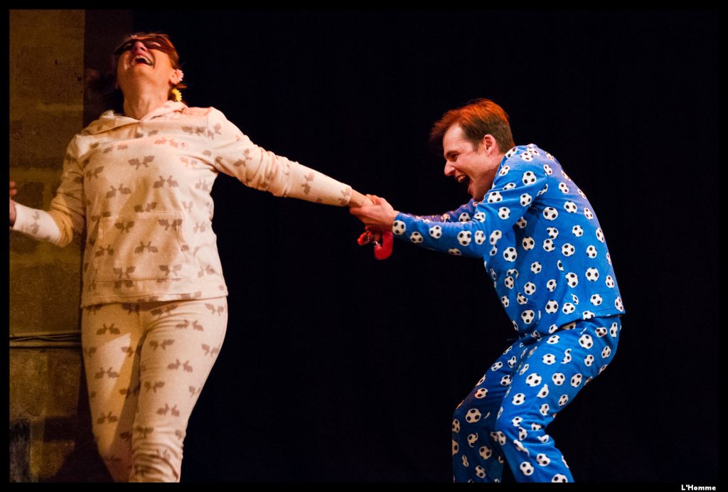 Cours théâtre Paris 14e — spectacle de la troupe Arthéâct