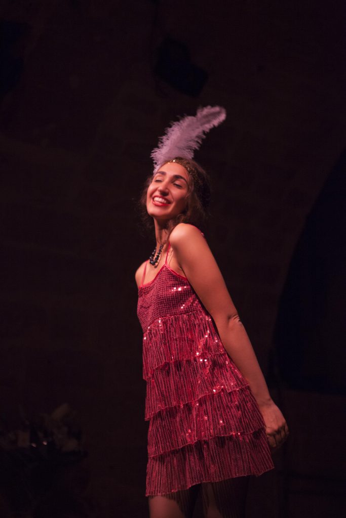 Cours de théâtre à Paris — spectacle de la troupe Arthéâct